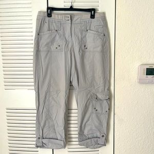 Chicos roll up cargo pants size 1